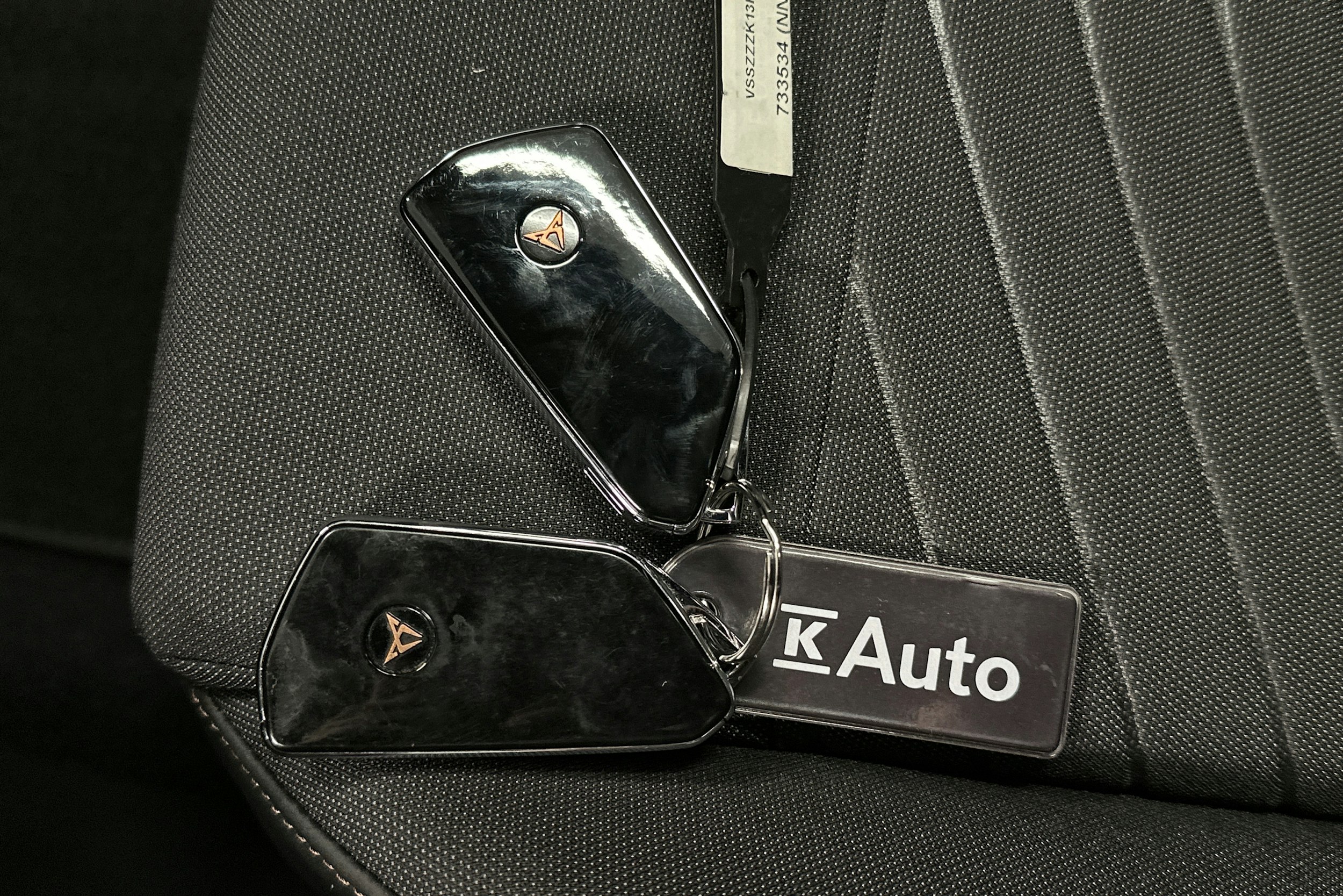 sininen CUPRA Born 2024 kuva 32.