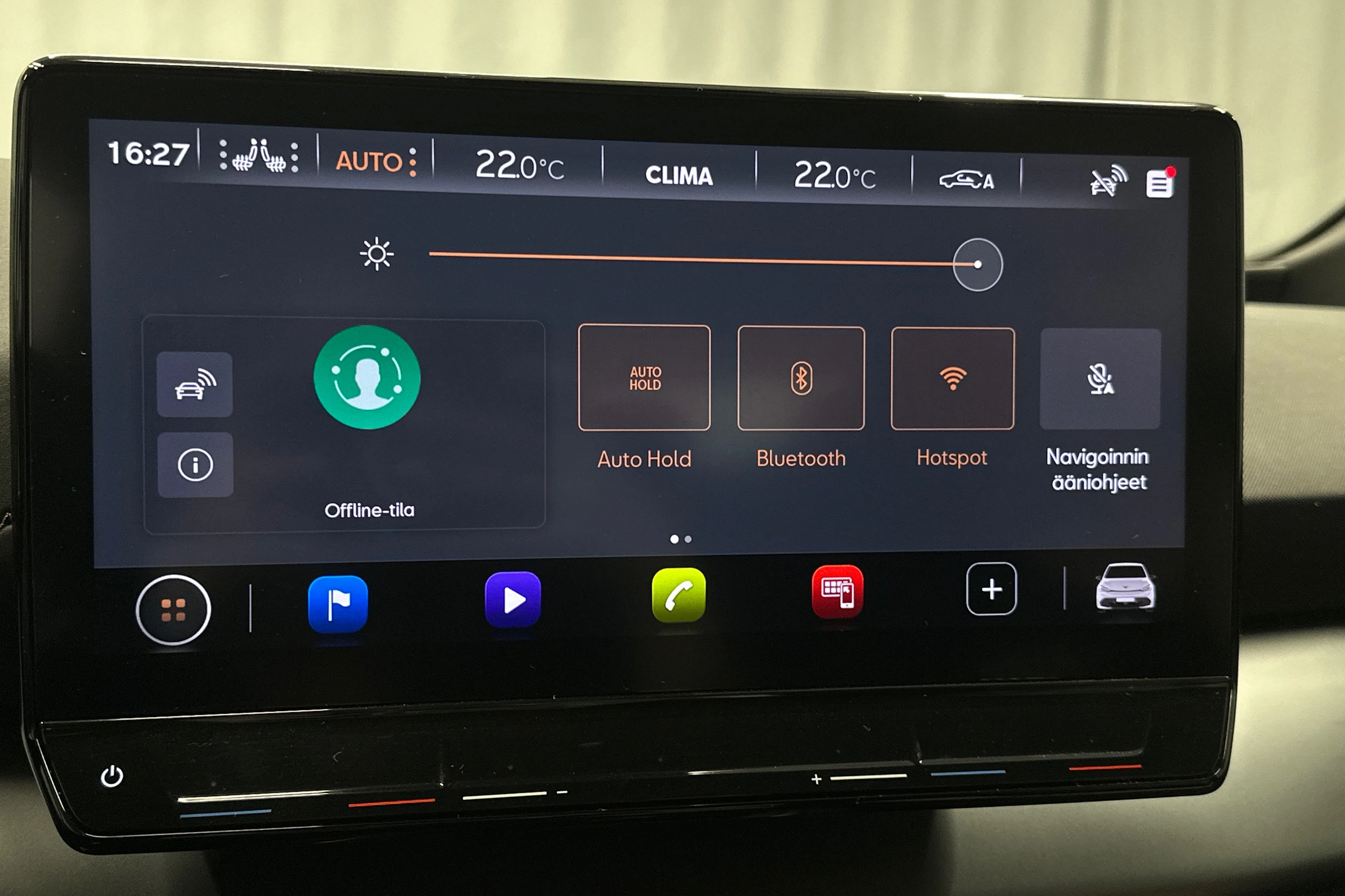 punainen CUPRA Born 2024 kuva 29.