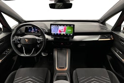 punainen CUPRA Born 2024 kuva 7.