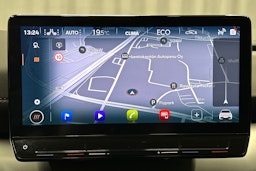 punainen CUPRA Born 2024 kuva 18.