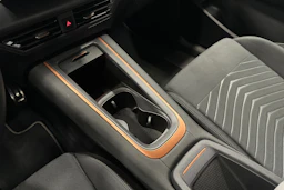 harmaa CUPRA Born 2024 kuva 34.