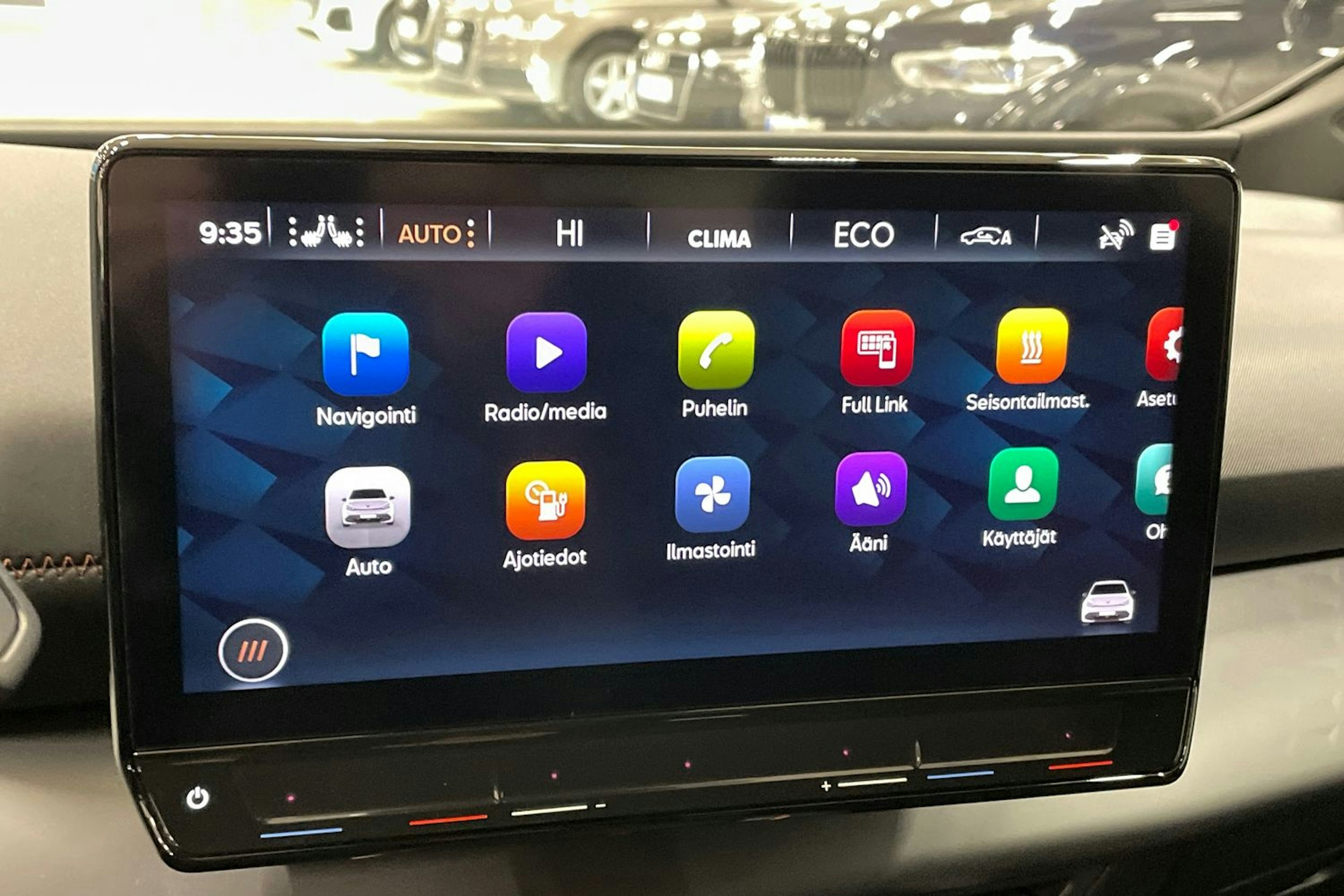 harmaa CUPRA Born 2024 kuva 25.