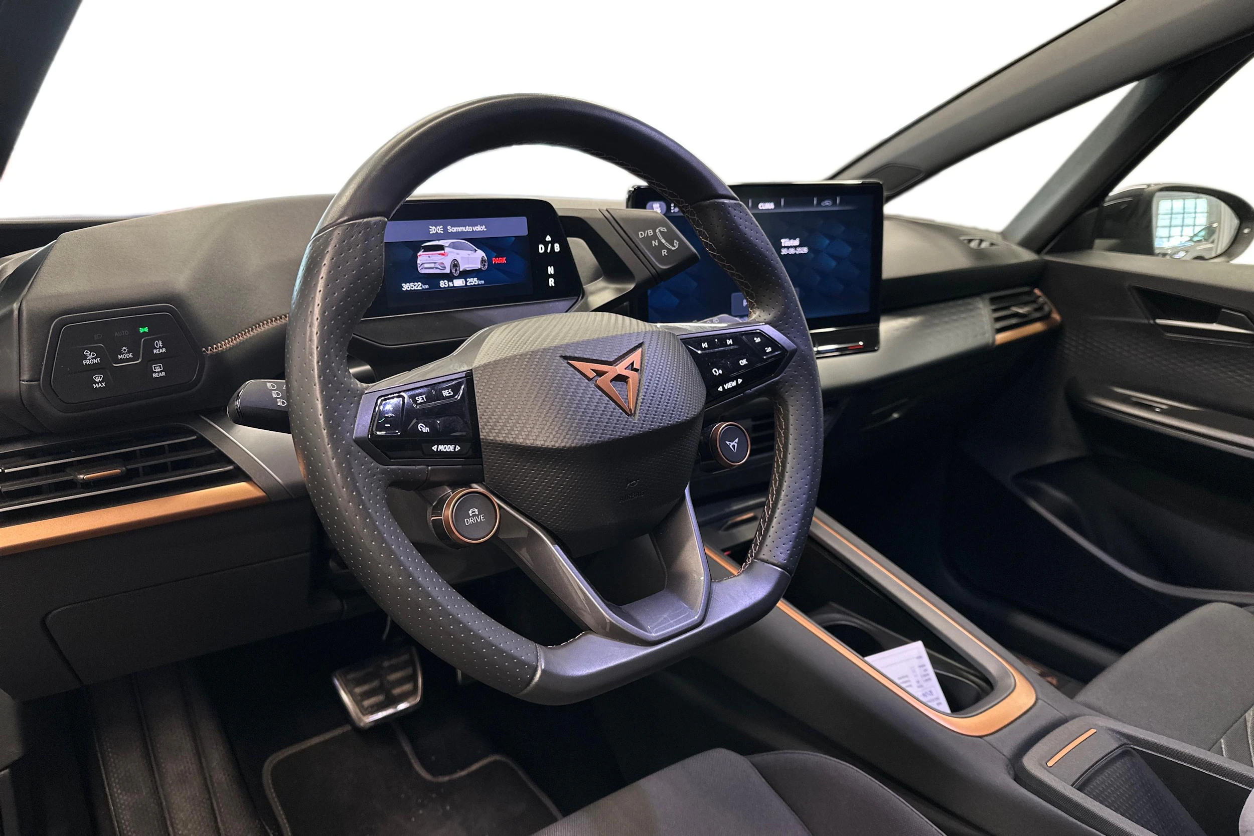 harmaa CUPRA Born 2024 kuva 3.