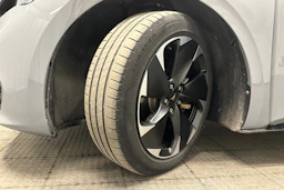 harmaa CUPRA Born 2024 kuva 10.