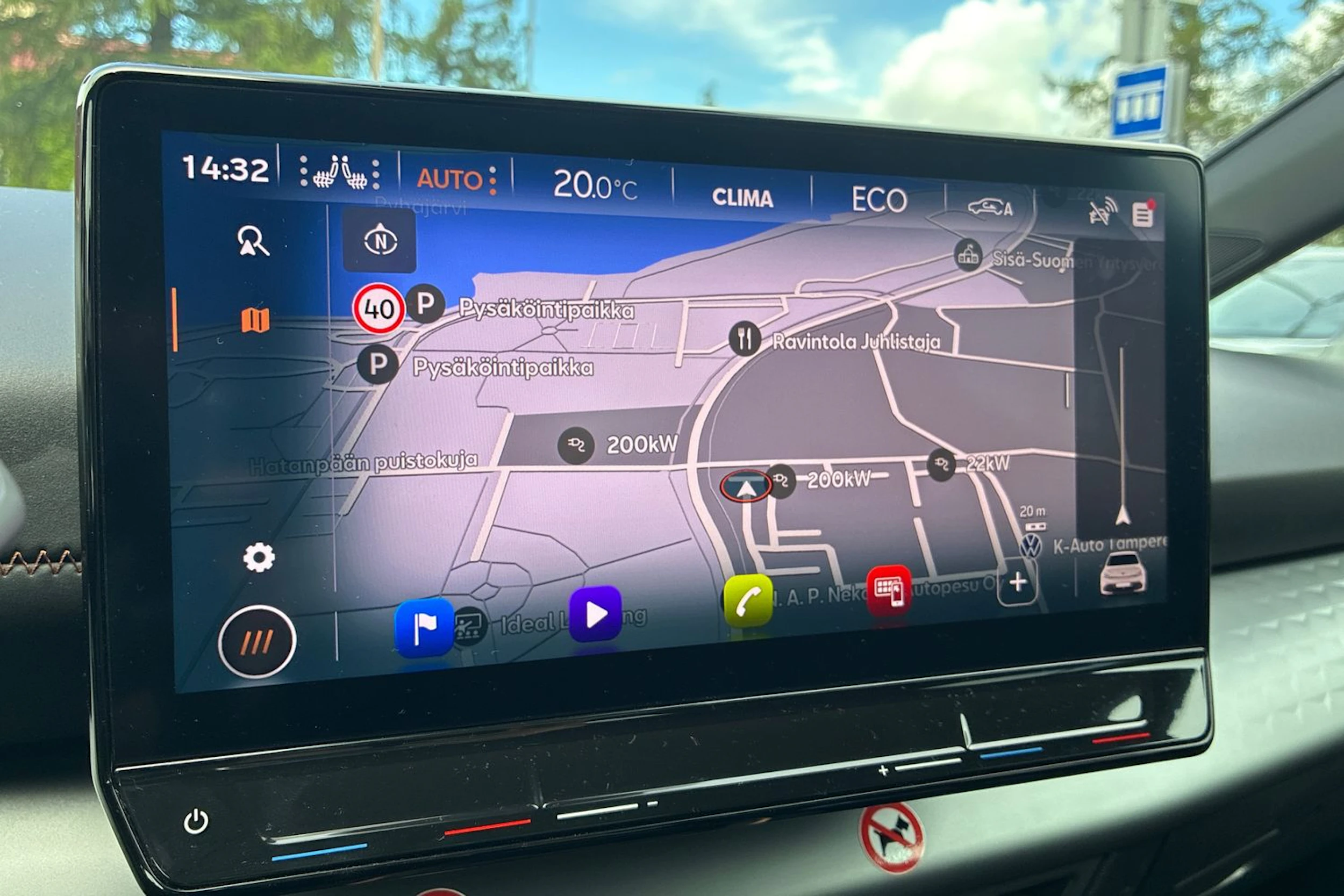 punainen CUPRA Born 2024 kuva 6.