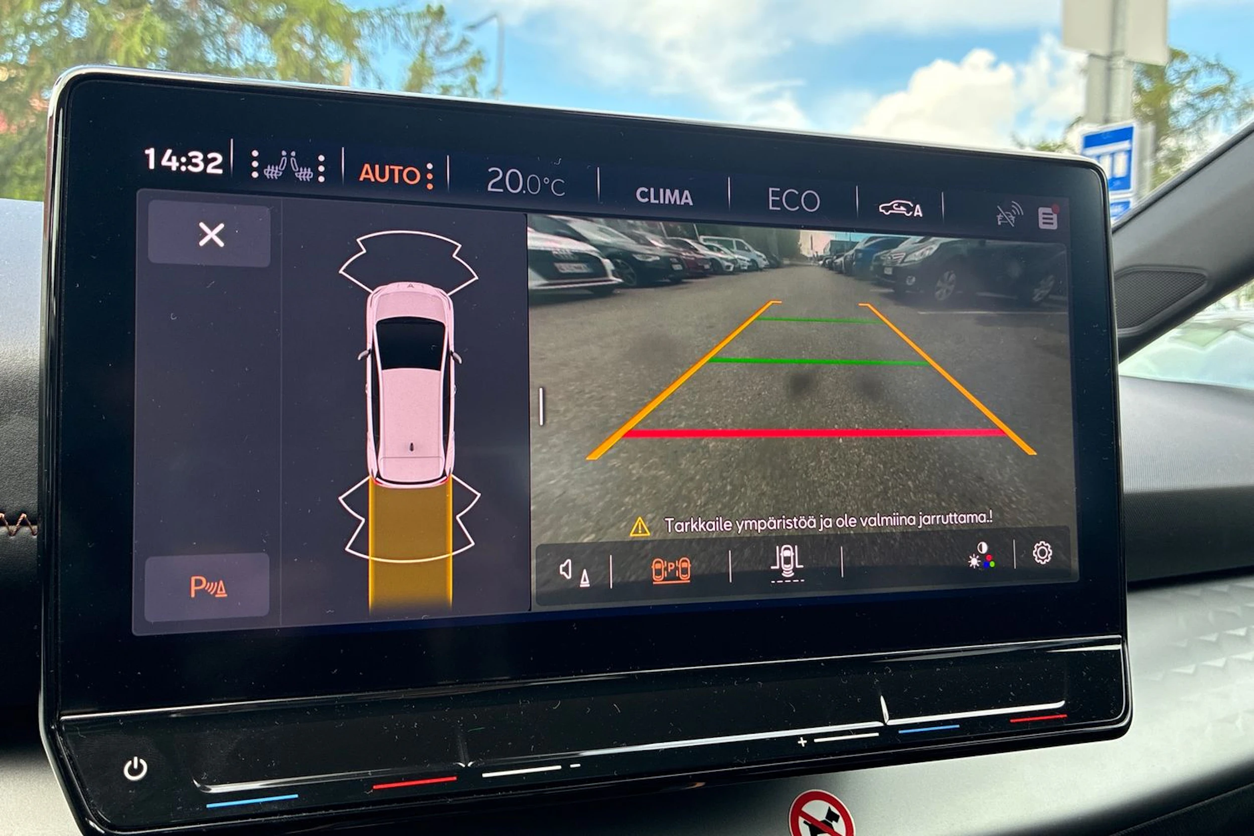 punainen CUPRA Born 2024 kuva 7.