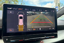 punainen CUPRA Born 2024 kuva 7.