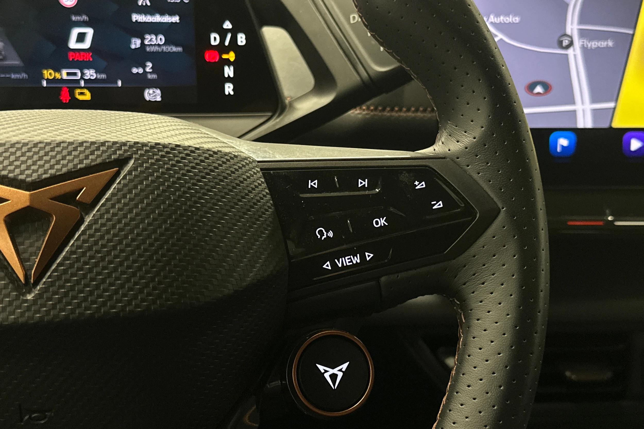 harmaa CUPRA Born 2024 kuva 15.