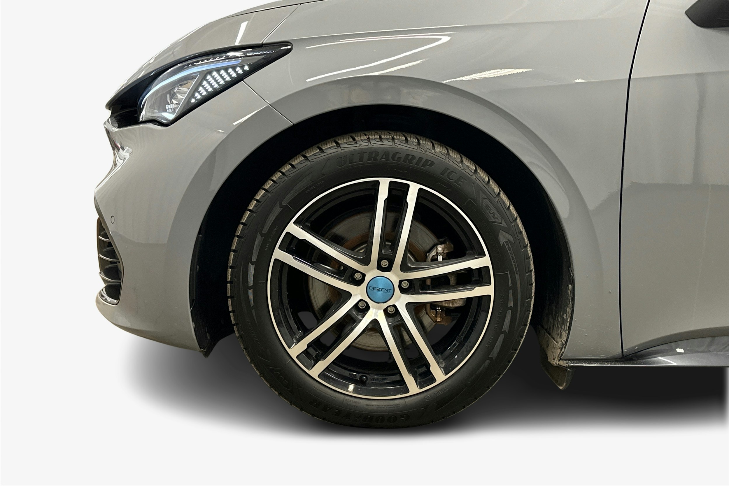 harmaa CUPRA Born 2024 kuva 11.