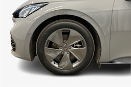 harmaa CUPRA Born 2024 kuva 9.