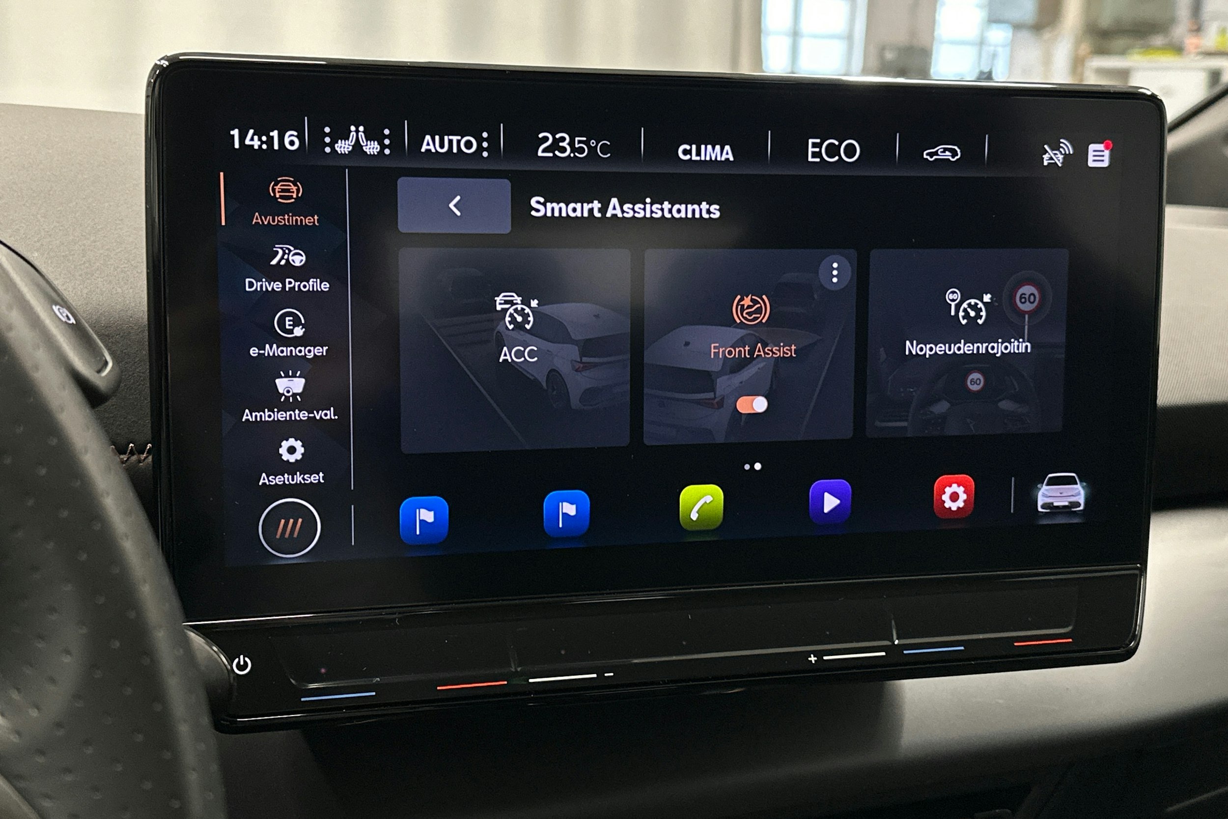 harmaa CUPRA Born 2024 kuva 20.