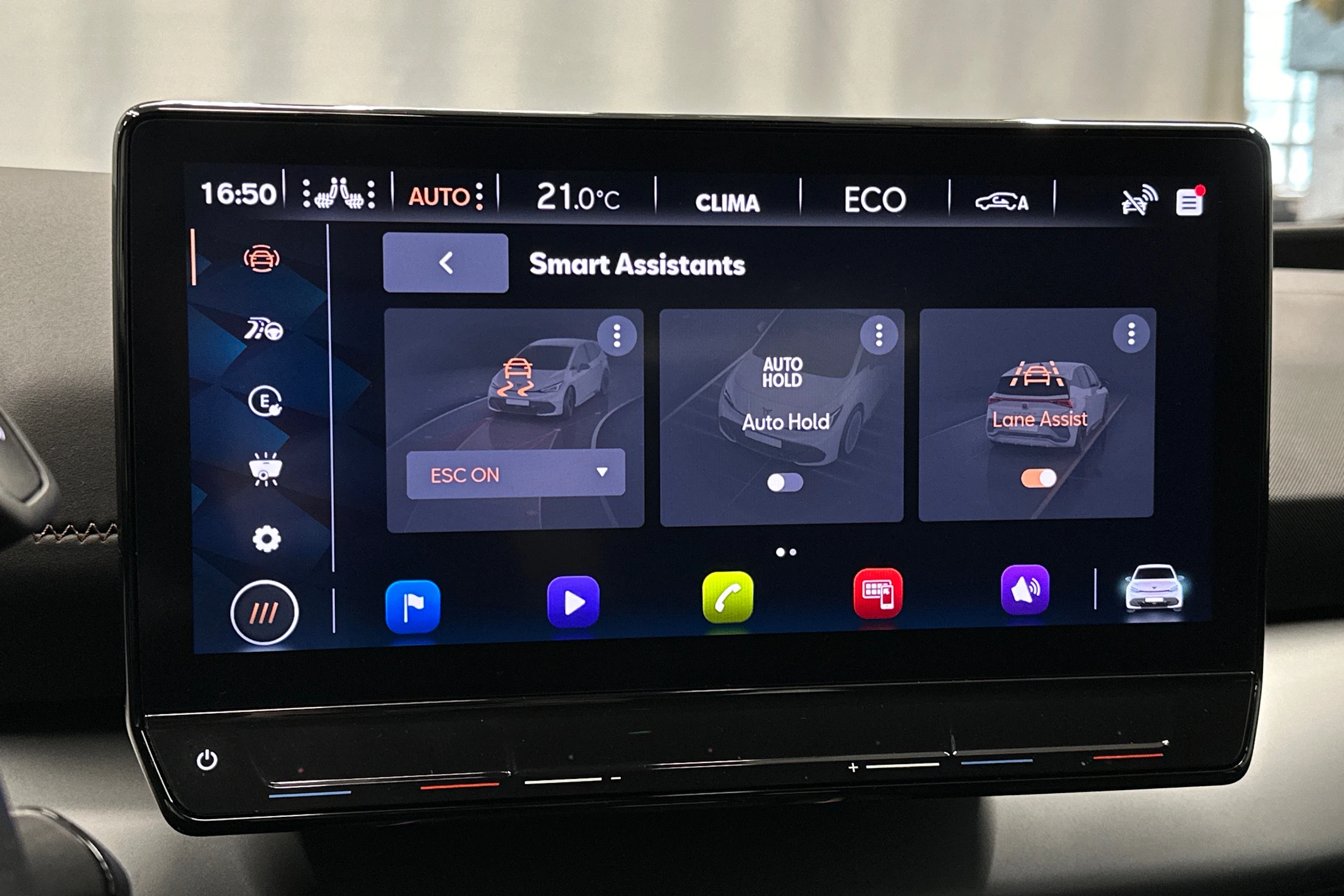 harmaa CUPRA Born 2024 kuva 22.