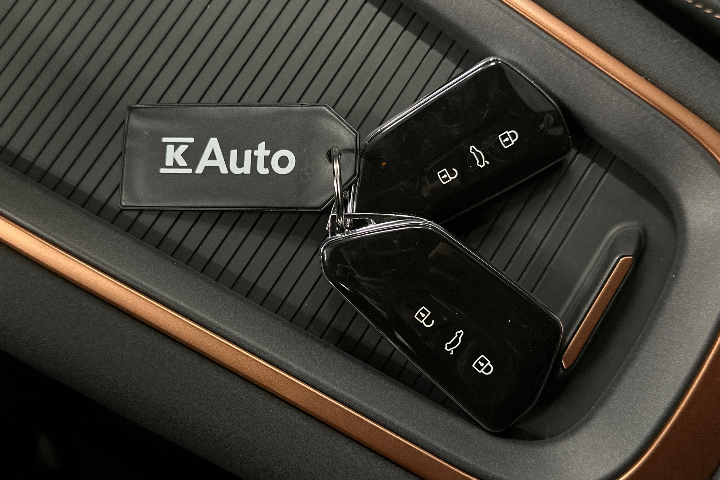 harmaa CUPRA Born 2024 kuva 34.