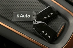 harmaa CUPRA Born 2024 kuva 34.