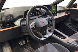 harmaa CUPRA Born 2024 kuva 3.