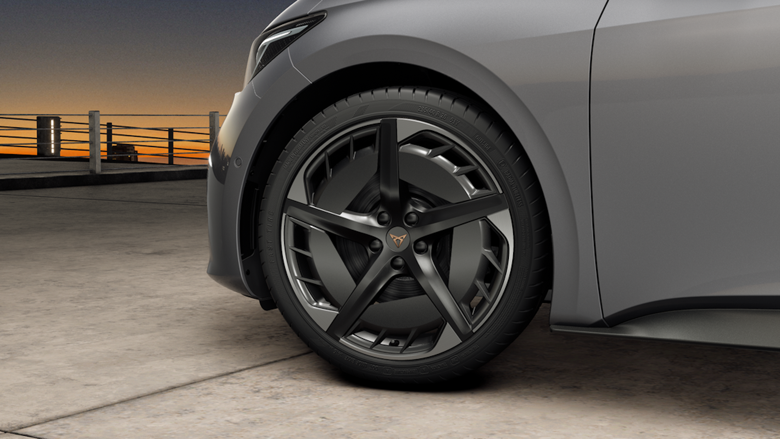 Geyser silver CUPRA Born 2025 kuva 6.