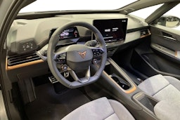 met. harmaa CUPRA Born 2025 kuva 6.