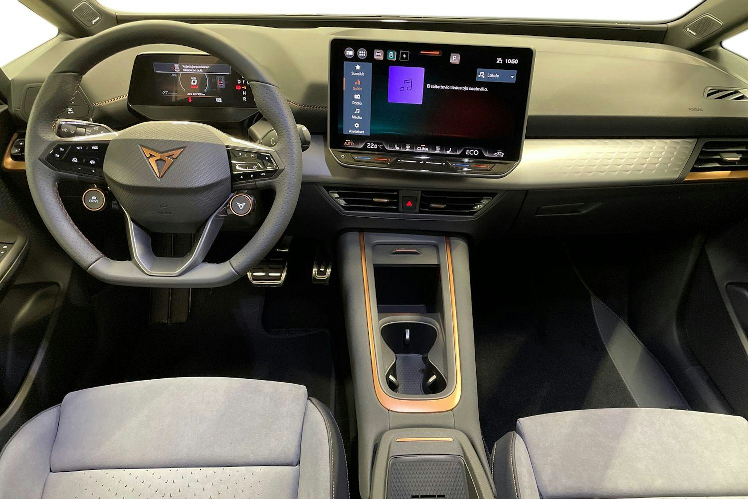 met. harmaa CUPRA Born 2025 kuva 7.