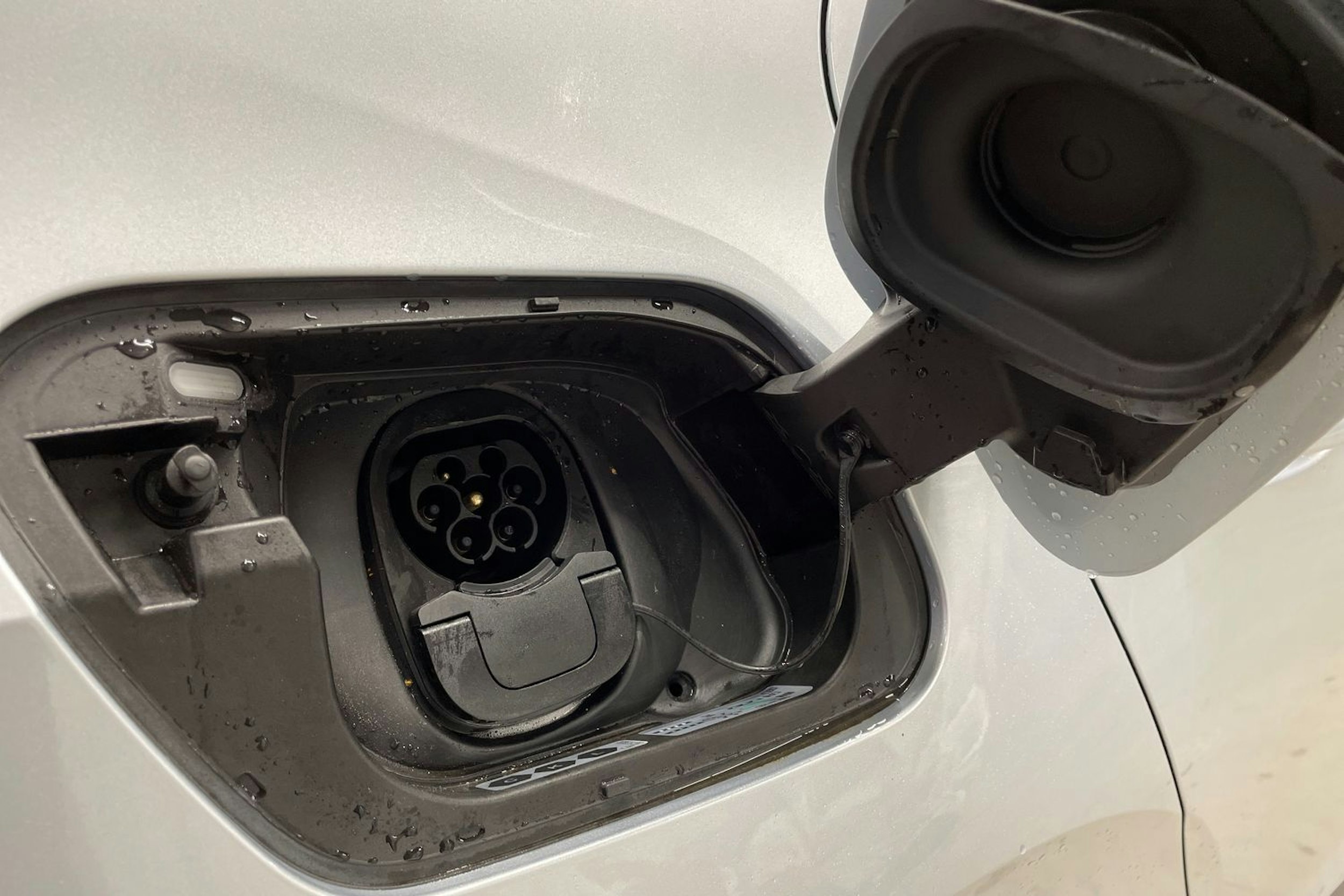 met. harmaa CUPRA Born 2025 kuva 12.