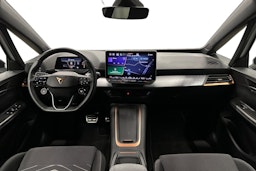 valkoinen CUPRA Born 2025 kuva 9.
