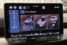 valkoinen CUPRA Born 2025 kuva 23.