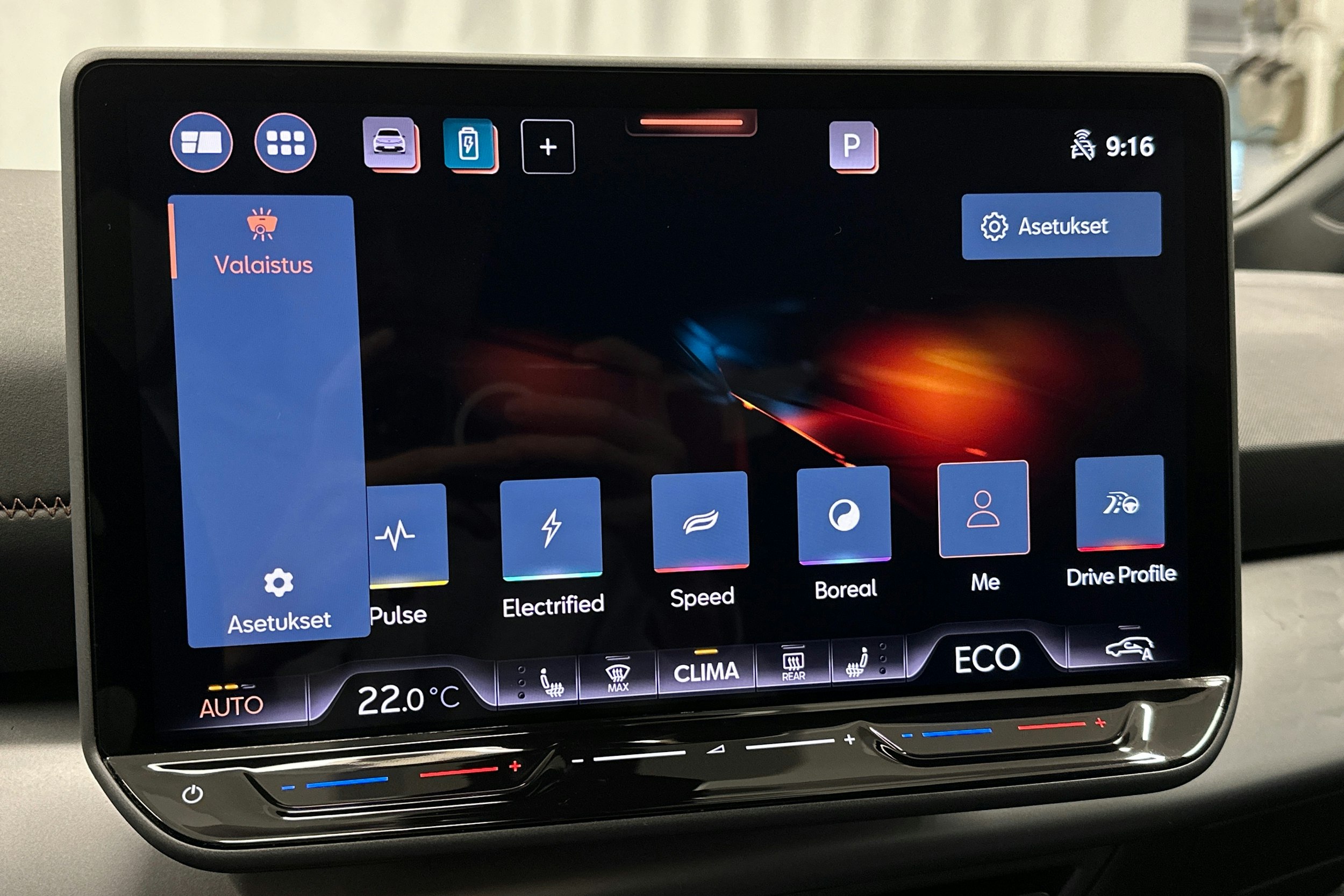 valkoinen CUPRA Born 2025 kuva 28.