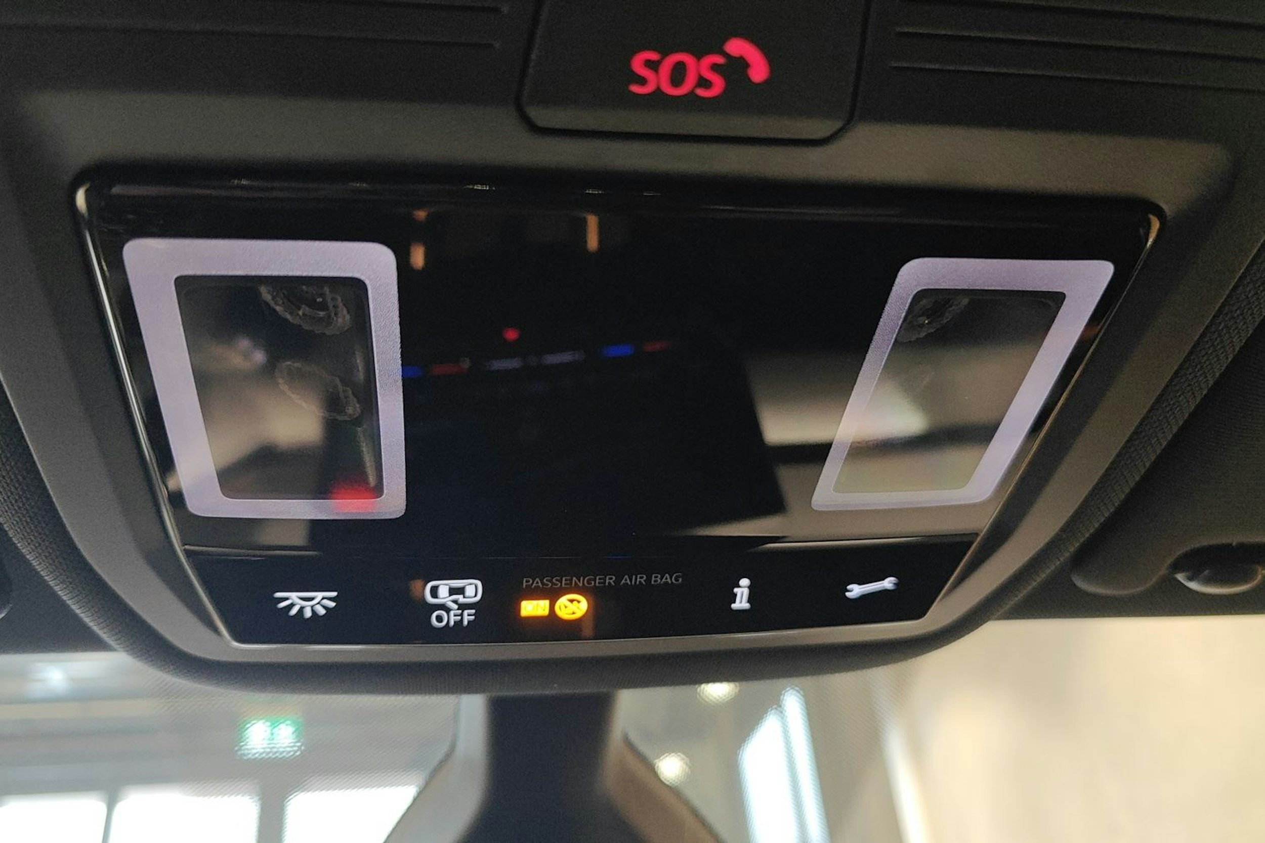 valkoinen CUPRA Born 2025 kuva 15.