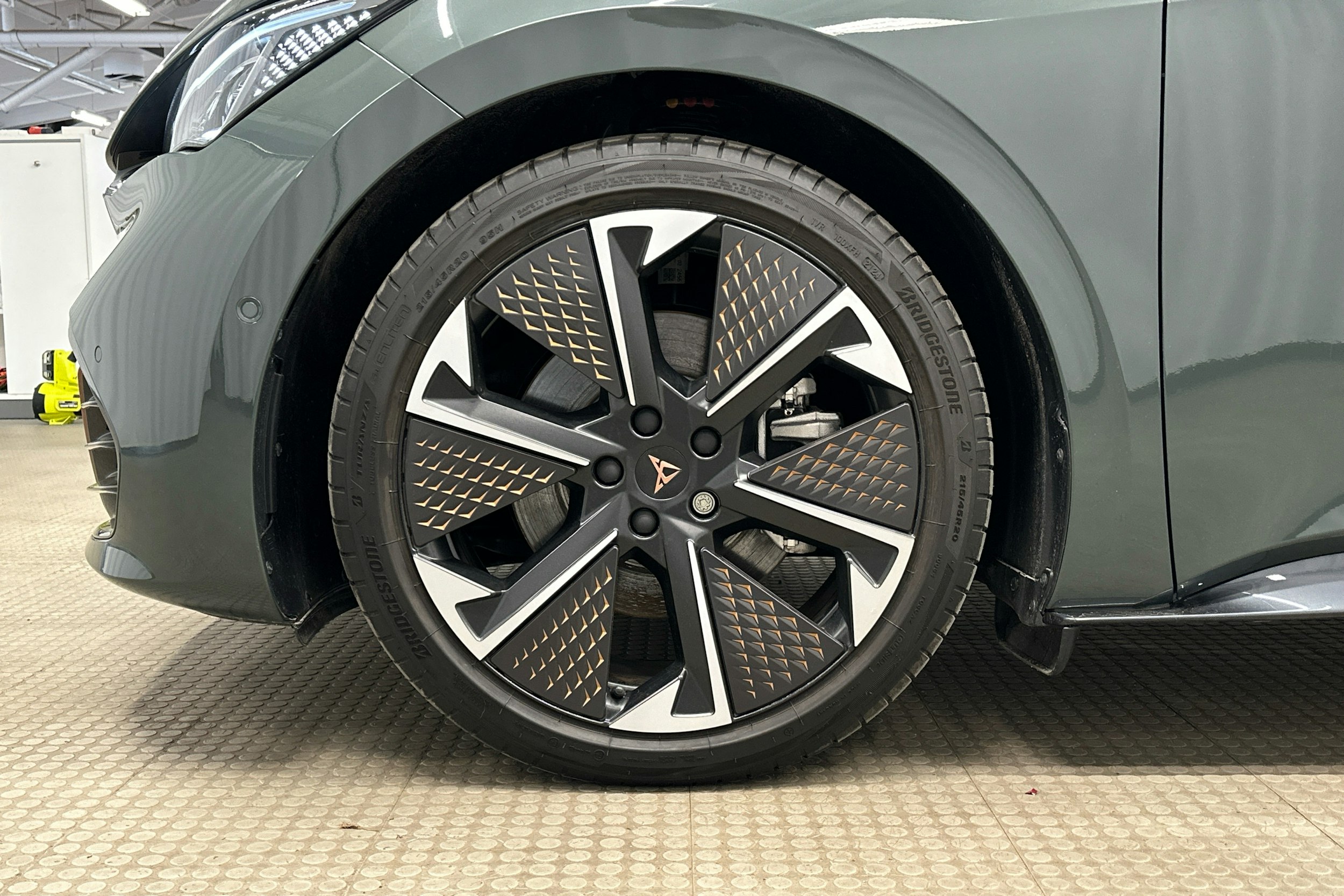 vihreä CUPRA Born 2025 kuva 30.