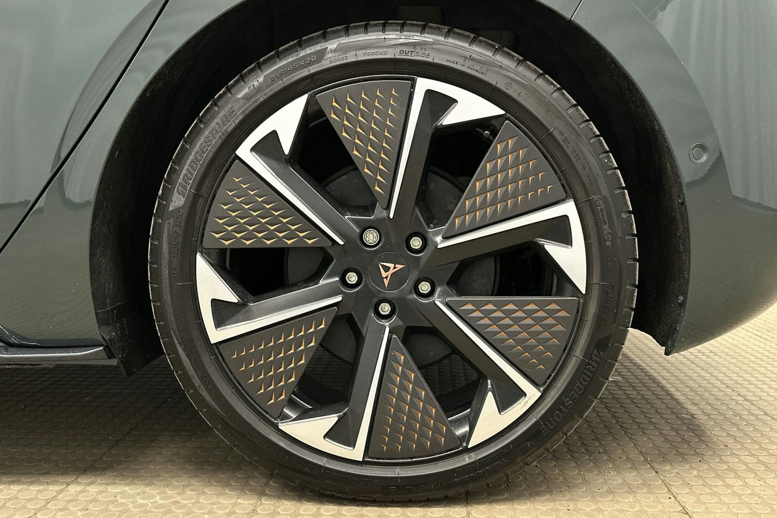 vihreä CUPRA Born 2025 kuva 13.
