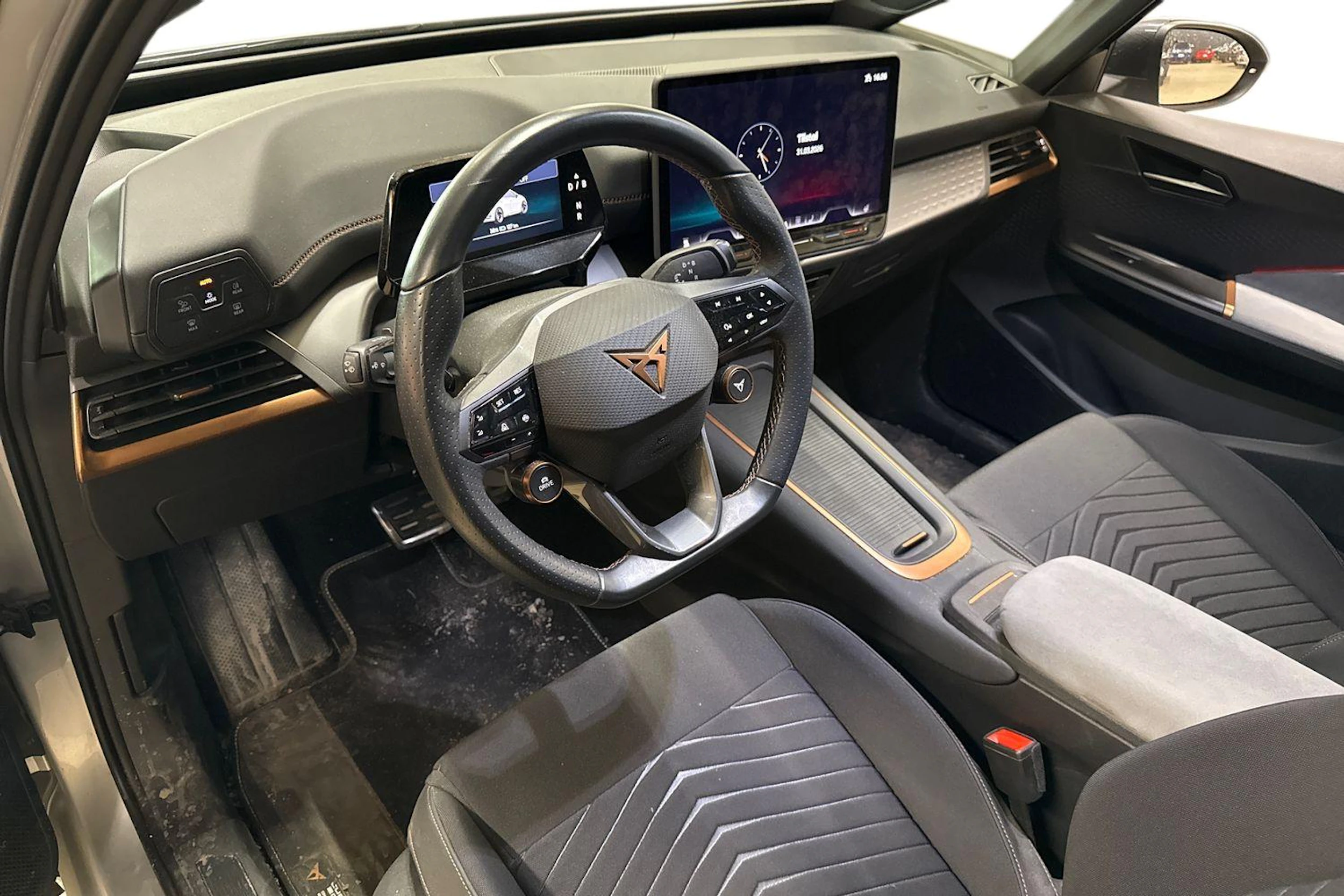 met. harmaa CUPRA Born 2025 kuva 3.