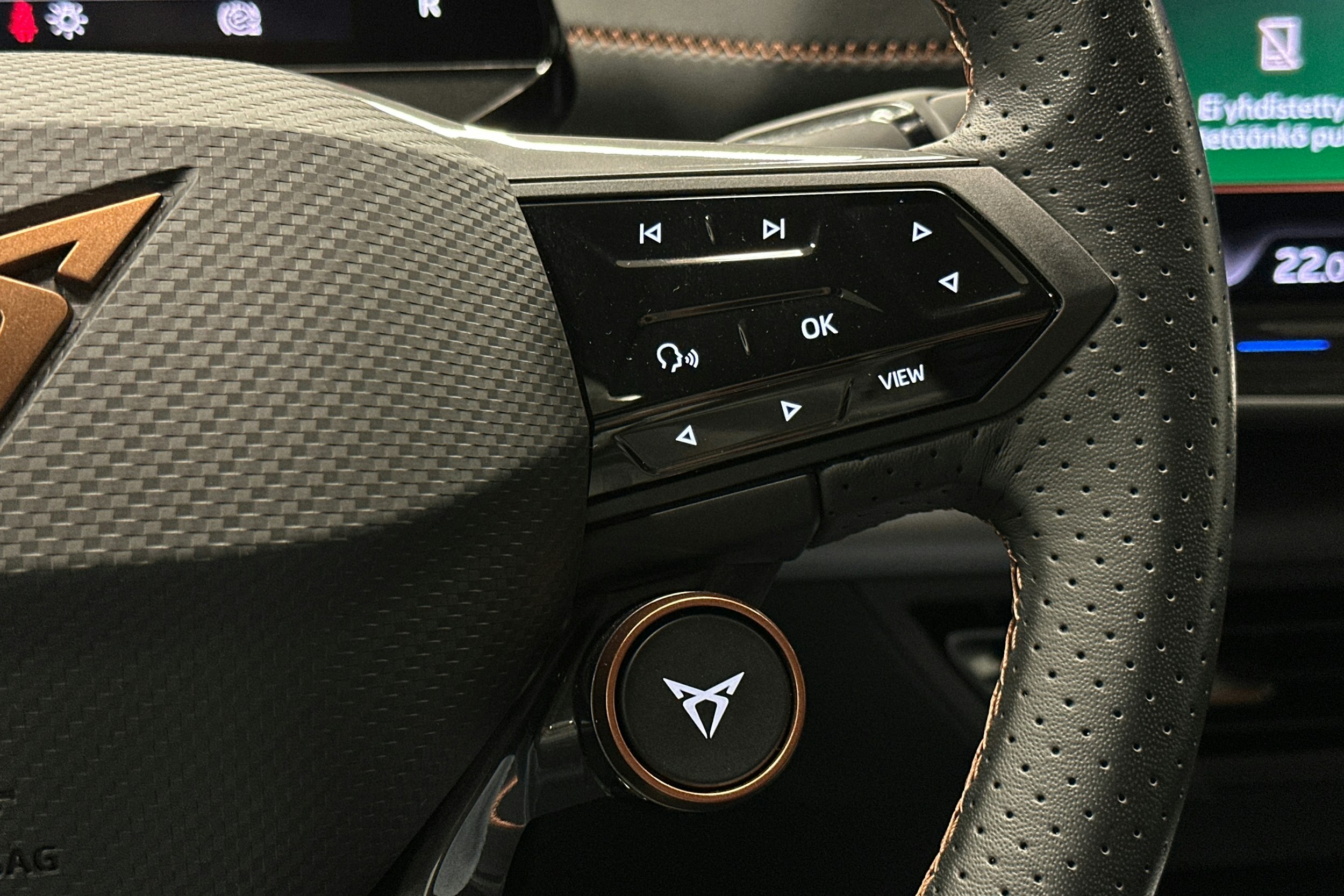 musta CUPRA Born 2025 kuva 18.