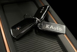 musta CUPRA Born 2025 kuva 32.