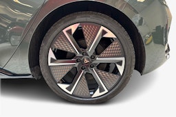 vihreä CUPRA Born 2025 kuva 12.