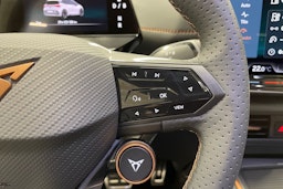 met. sininen CUPRA Born 2025 kuva 13.