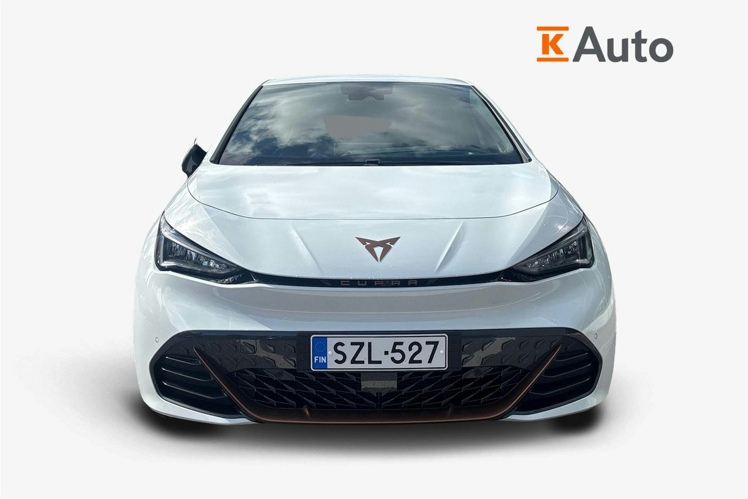 Valkoinen CUPRA Born 2025 kuva 4.
