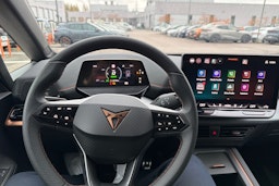 musta CUPRA Born 2025 kuva 13.