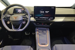 valkoinen CUPRA Born 2026 kuva 7.