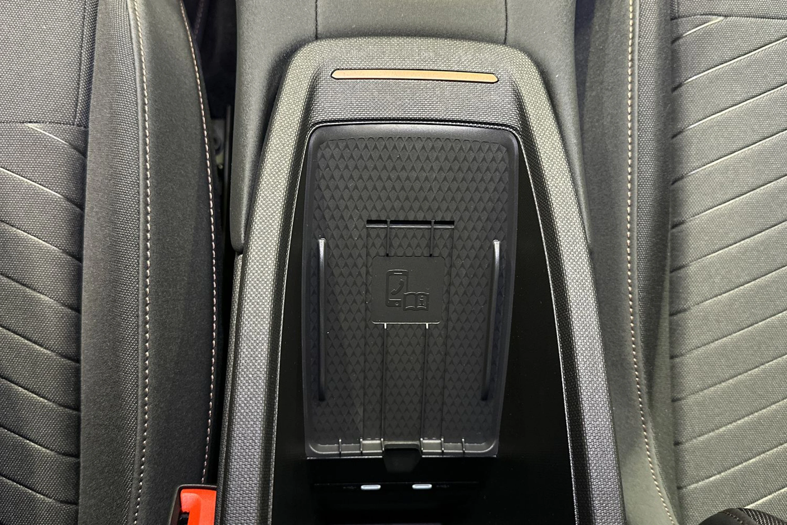 harmaa CUPRA Born 2026 kuva 20.