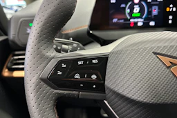 harmaa CUPRA Born 2026 kuva 25.