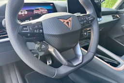 sininen CUPRA Born 2026 kuva 19.