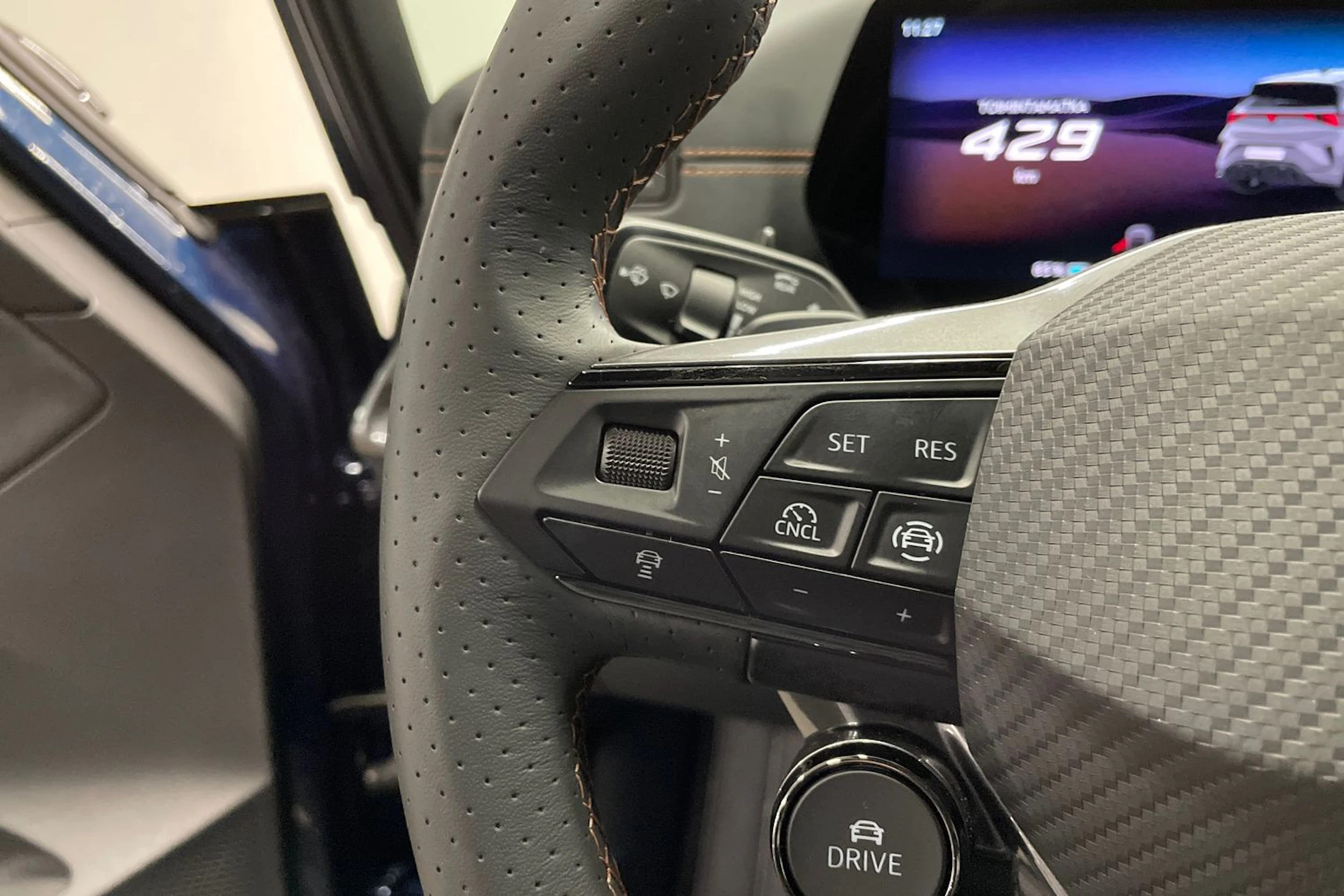 met. sininen CUPRA Born 2026 kuva 13.