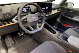 met. musta CUPRA Born 2026 kuva 6.