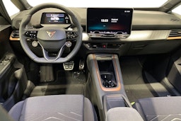 met. musta CUPRA Born 2026 kuva 7.