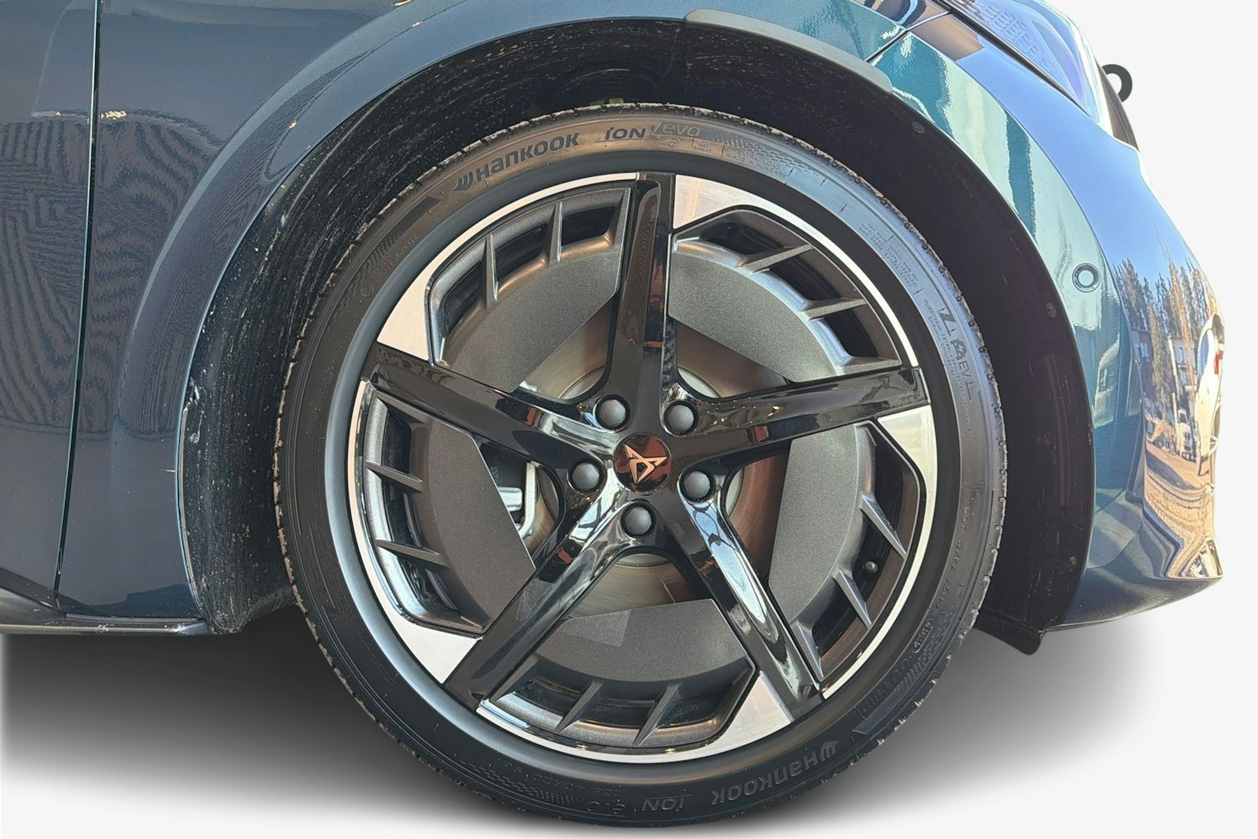 met. sininen CUPRA Born 2026 kuva 9.