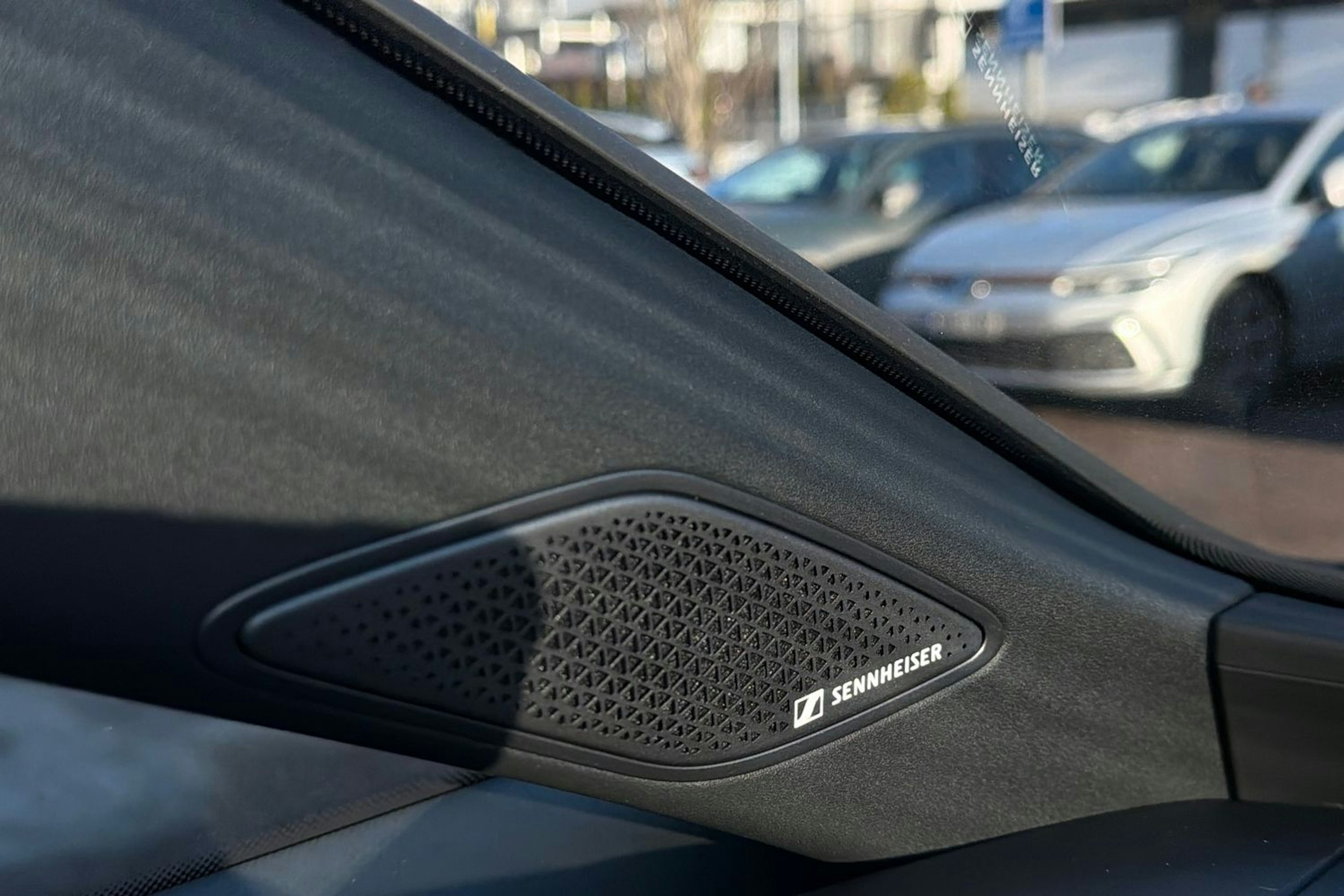 met. sininen CUPRA Born 2026 kuva 15.