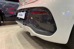 met. valkoinen CUPRA Born 2026 kuva 6.