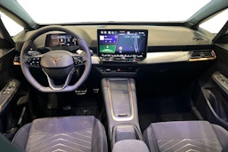 met. valkoinen CUPRA Born 2026 kuva 11.