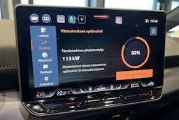 met. valkoinen CUPRA Born 2026 kuva 15.