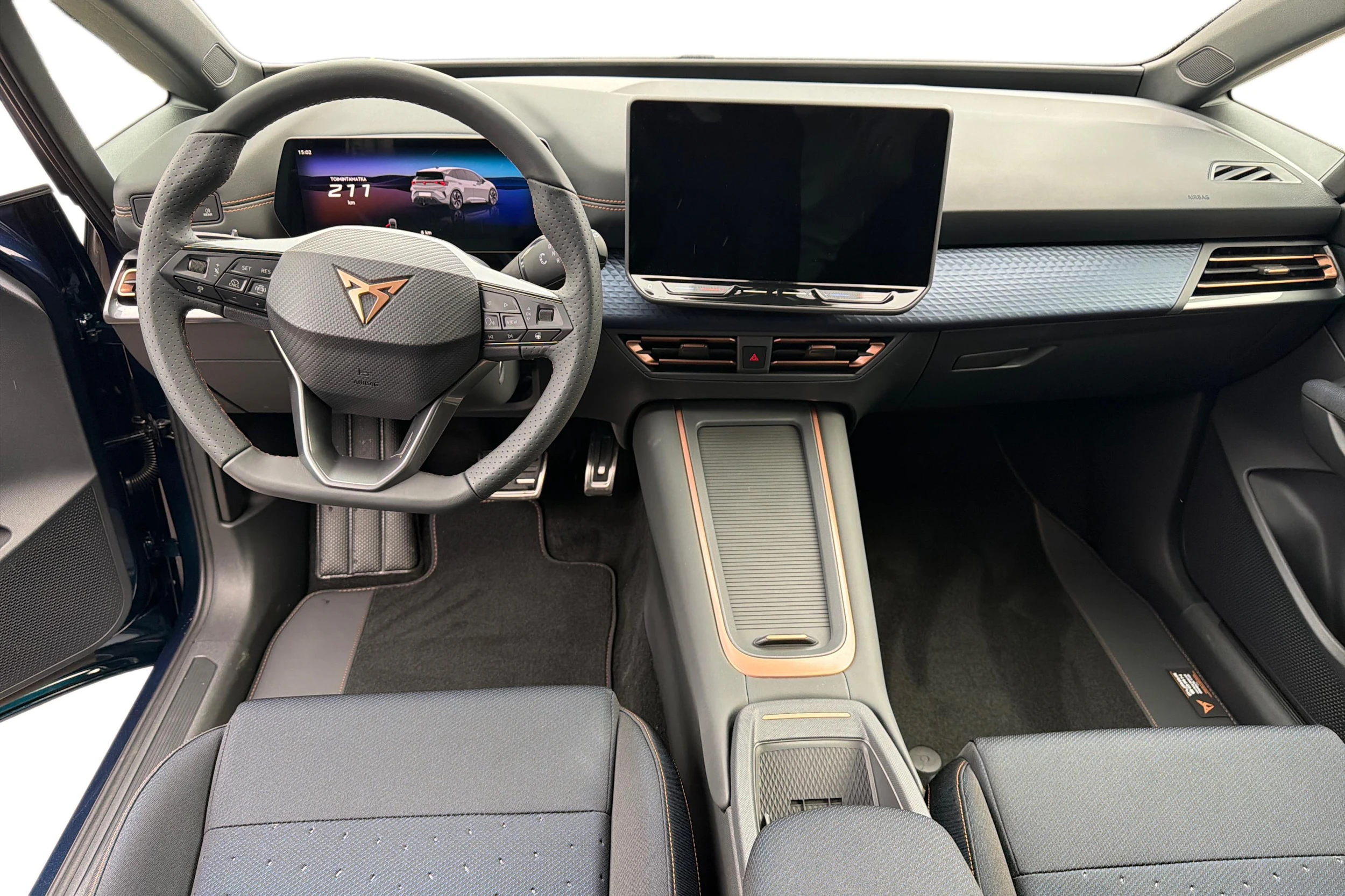 sininen CUPRA Born 2026 kuva 7.
