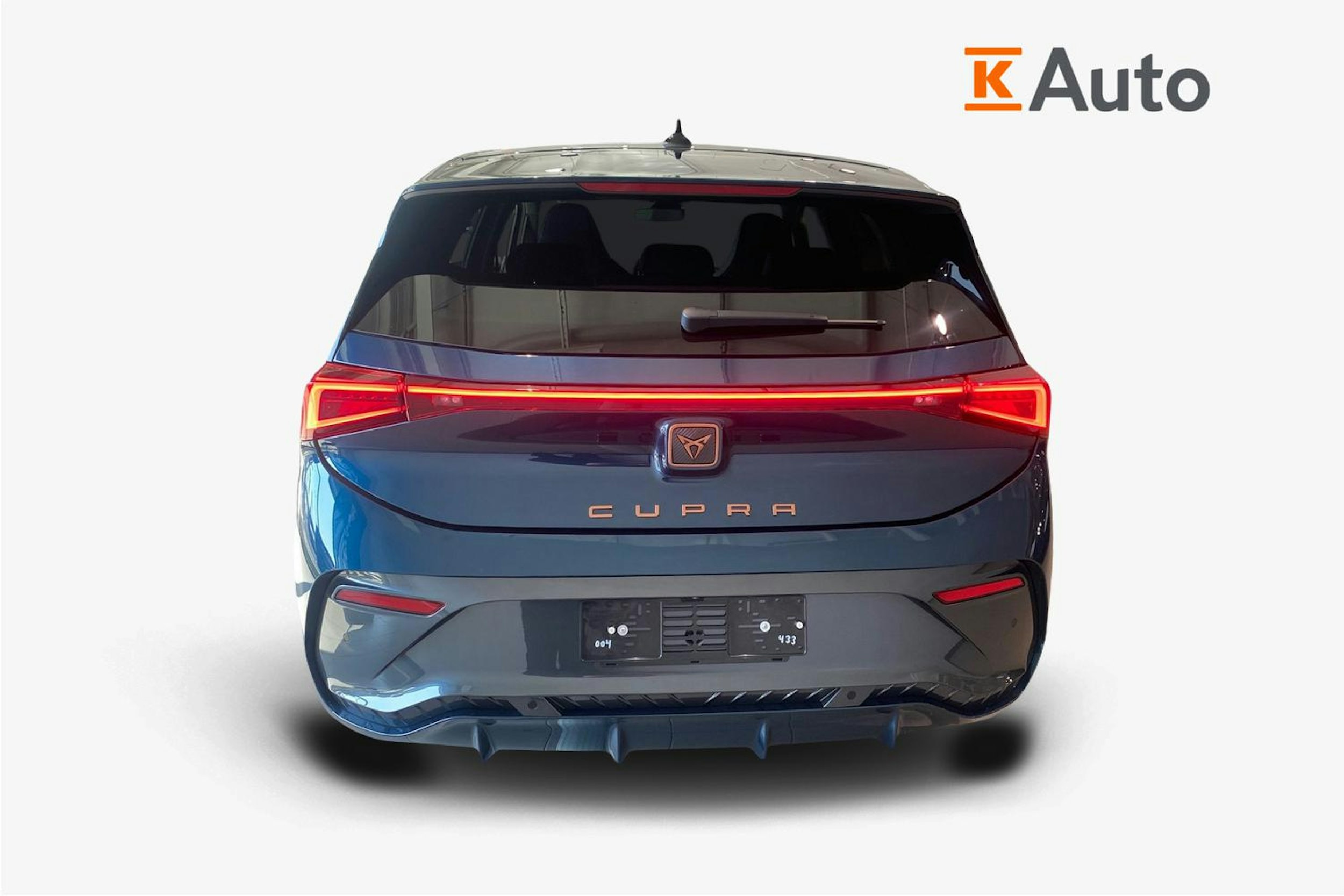 sininen CUPRA Born 2026 kuva 3.